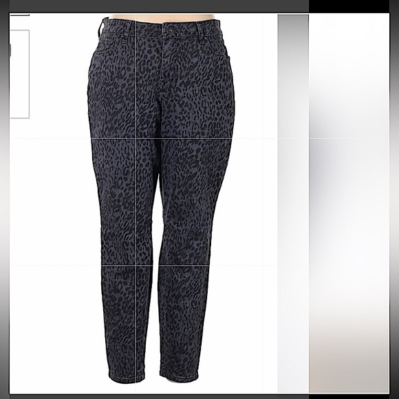 size 14 skinny leg, curvy pants. NWOT. Animal print in black/gray jeggings - Picture 1 of 9